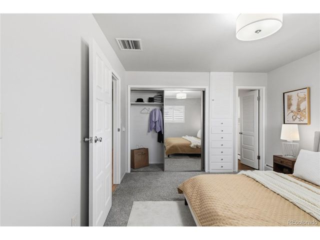 2110 Applewood Dr, Lakewood, CO 80215