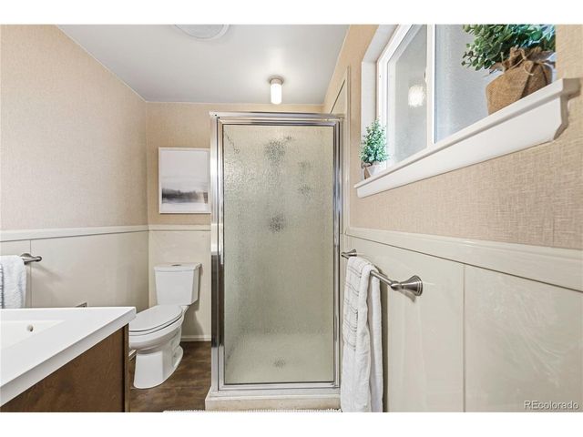 2110 Applewood Dr, Lakewood, CO 80215