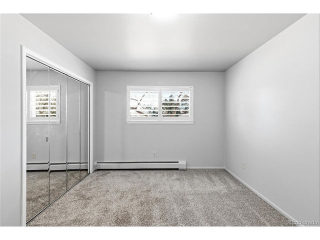 2110 Applewood Dr, Lakewood, CO 80215