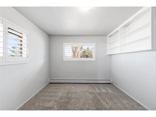 2110 Applewood Dr, Lakewood, CO 80215