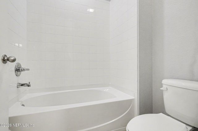 4591 SILVERTHORN Drive, Jacksonville, FL 32258