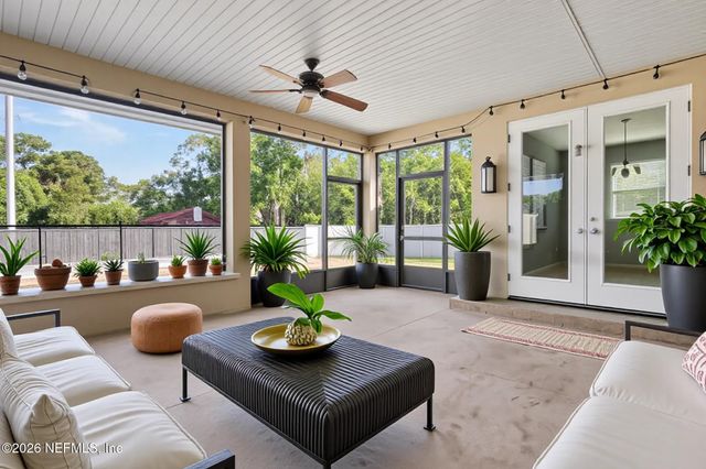 4591 SILVERTHORN Drive, Jacksonville, FL 32258