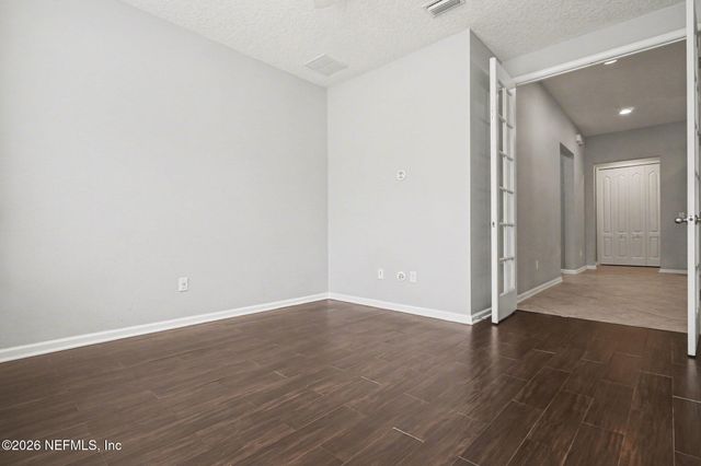 4591 SILVERTHORN Drive, Jacksonville, FL 32258