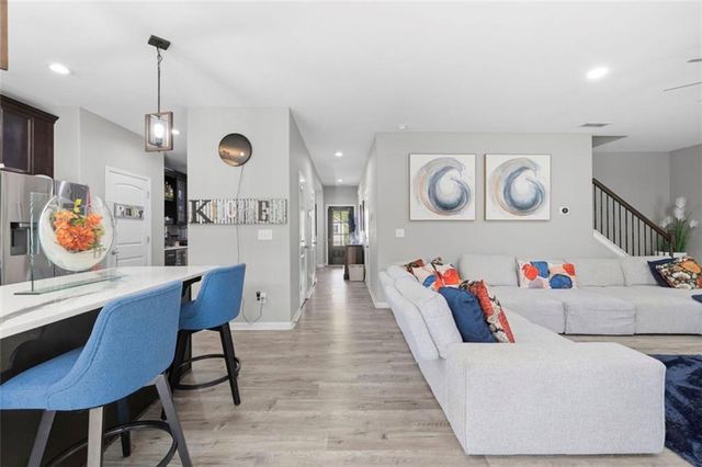 20 Wellbrook Ct, Covington, GA 30016