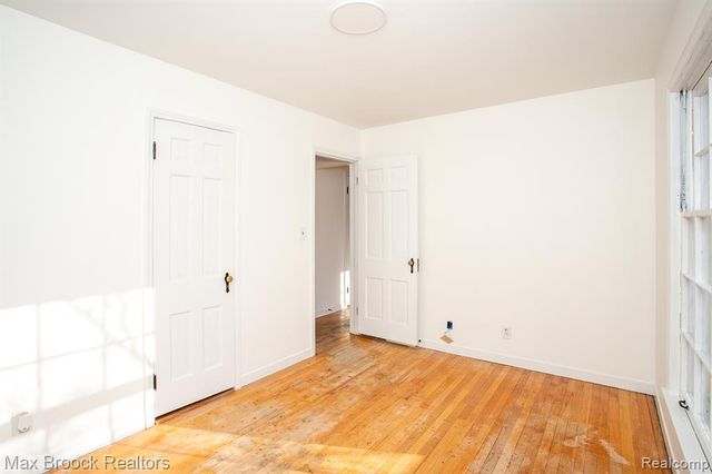 10034 Lasalle Boulevard, Huntington Woods, MI 48070