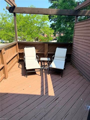 2990 Saint Albans CMN, Virginia Beach, VA 23452