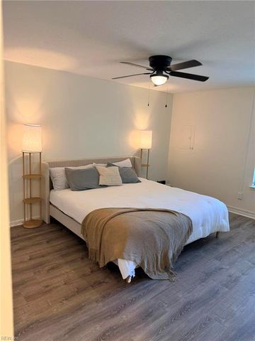 2990 Saint Albans CMN, Virginia Beach, VA 23452