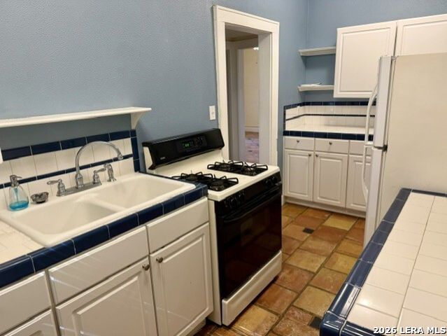 323 Carleton Ct Apt 1, San Antonio, TX 78212