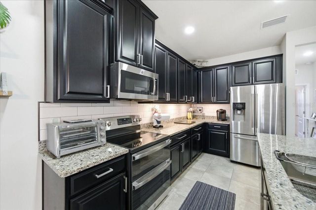 10591 HERON HIDEAWAY LOOP, Land O Lakes, FL 34638