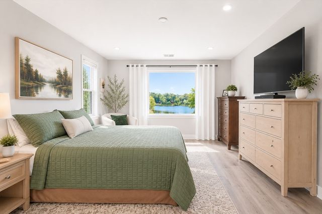 241 Carver Road 8, Plymouth, MA 02360