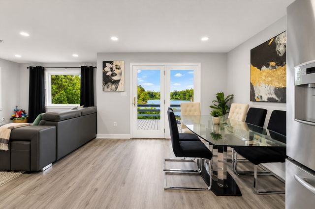 241 Carver Road 8, Plymouth, MA 02360