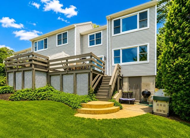 241 Carver Road 8, Plymouth, MA 02360