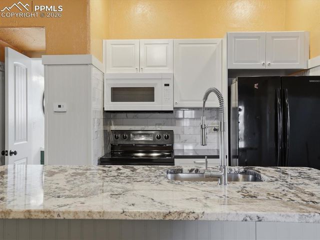 3306 W Colorado Avenue, Colorado Springs, CO 80904