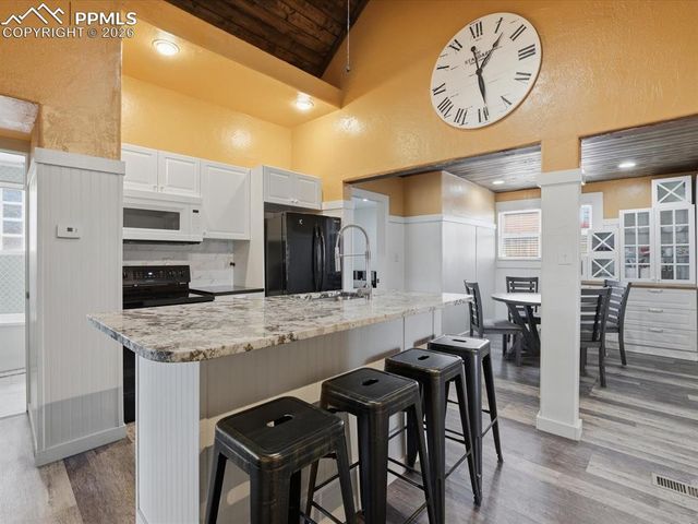 3306 W Colorado Avenue, Colorado Springs, CO 80904