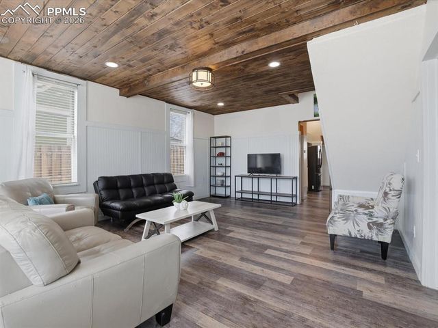 3306 W Colorado Avenue, Colorado Springs, CO 80904