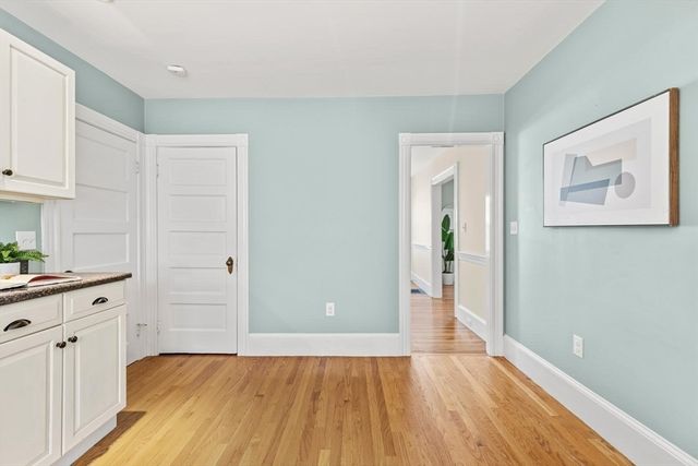 9 Governors Avenue 2, Winchester, MA 01890