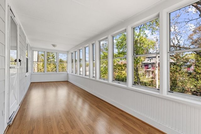 9 Governors Avenue 2, Winchester, MA 01890