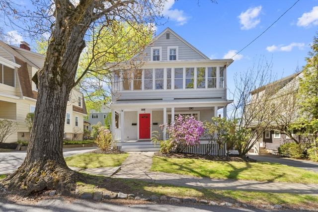 9 Governors Avenue 2, Winchester, MA 01890