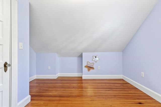 9 Governors Avenue 2, Winchester, MA 01890