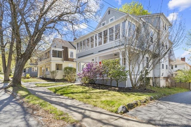 9 Governors Avenue 2, Winchester, MA 01890