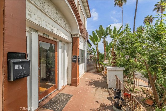 1427 Laveta, Los Angeles, CA 90026