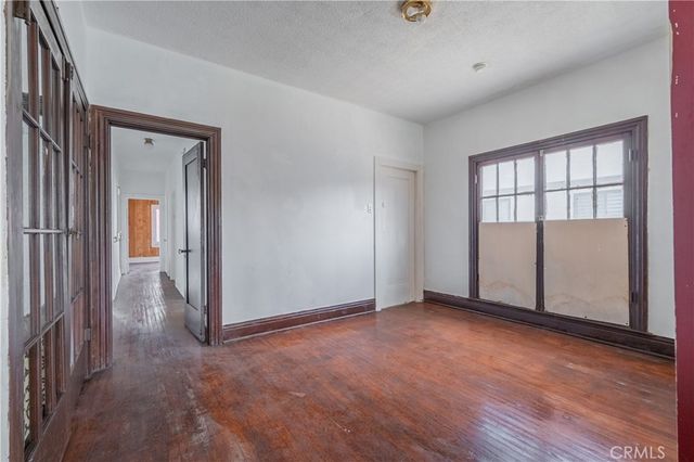 1427 Laveta, Los Angeles, CA 90026