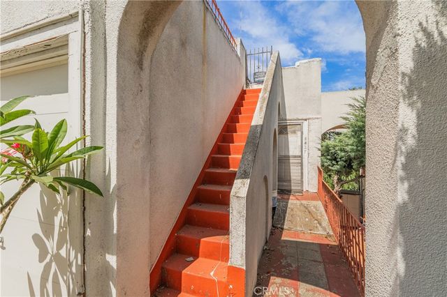1427 Laveta, Los Angeles, CA 90026