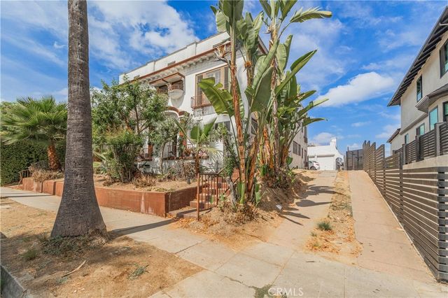 1427 Laveta, Los Angeles, CA 90026