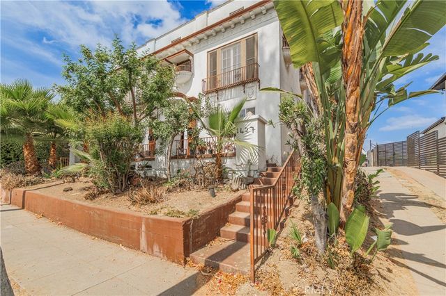 1427 Laveta, Los Angeles, CA 90026