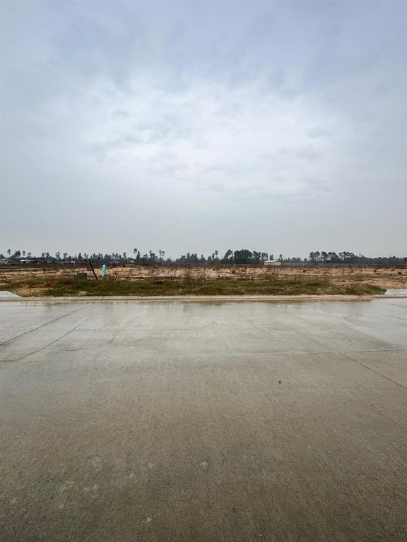 205 Road 592006, Cleveland, TX 77327