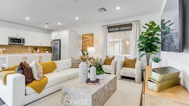 1788 Falcon Street, Rialto, CA 92376