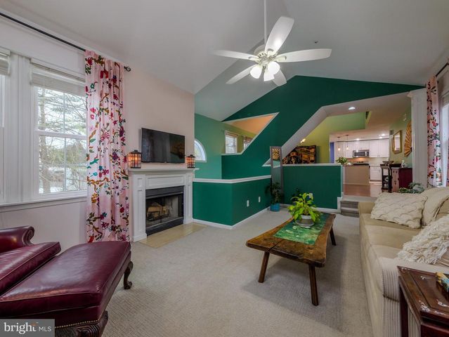 3202 CHARING CROSS, Wilmington, DE 19808