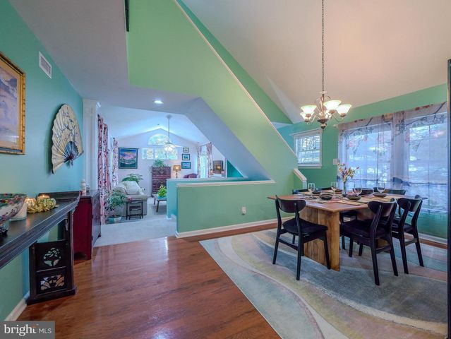 3202 CHARING CROSS, Wilmington, DE 19808