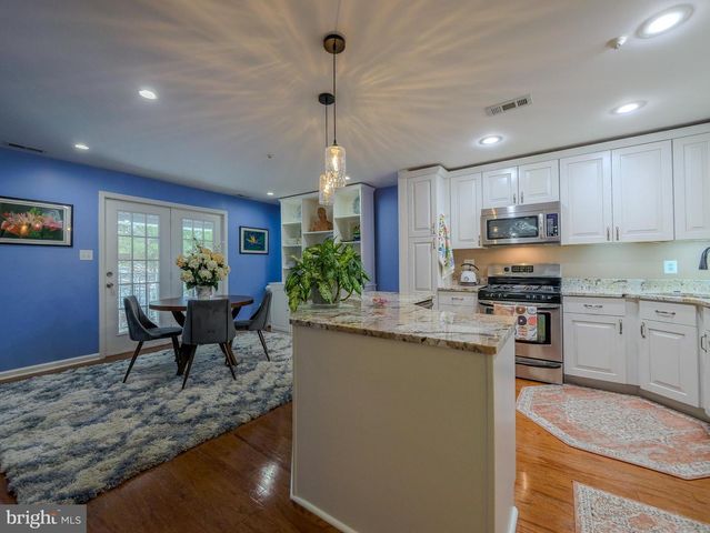 3202 CHARING CROSS, Wilmington, DE 19808