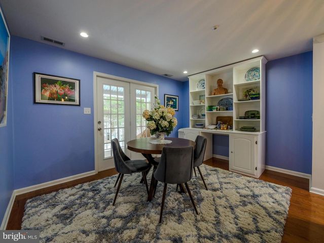 3202 CHARING CROSS, Wilmington, DE 19808