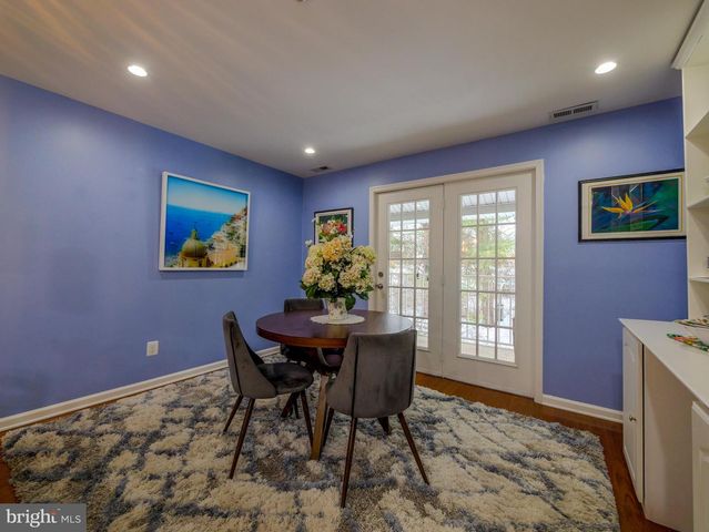 3202 CHARING CROSS, Wilmington, DE 19808