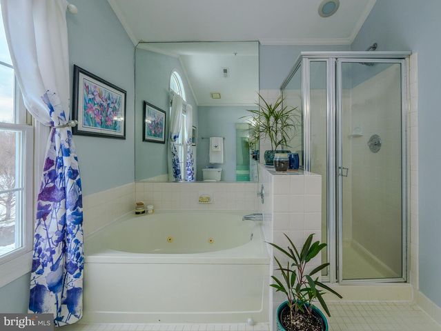 3202 CHARING CROSS, Wilmington, DE 19808