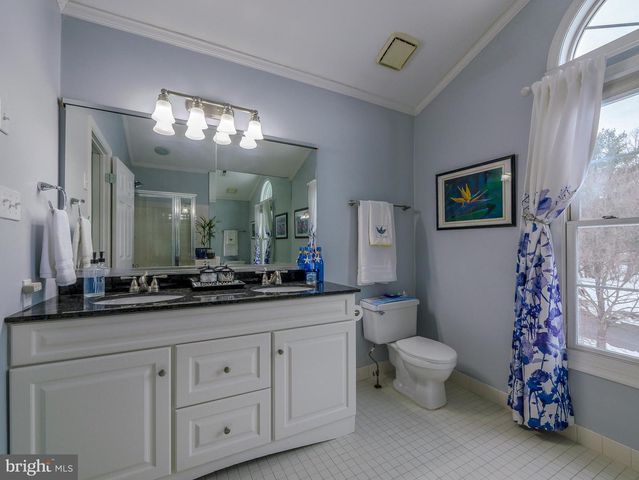 3202 CHARING CROSS, Wilmington, DE 19808