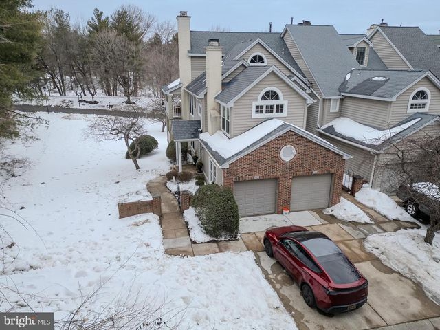 3202 CHARING CROSS, Wilmington, DE 19808