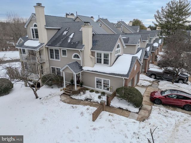 3202 CHARING CROSS, Wilmington, DE 19808