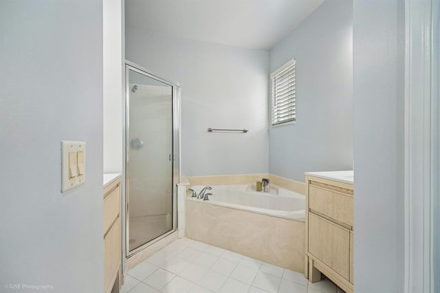 1428 CANARY ISLAND Drive, Weston, FL 33327