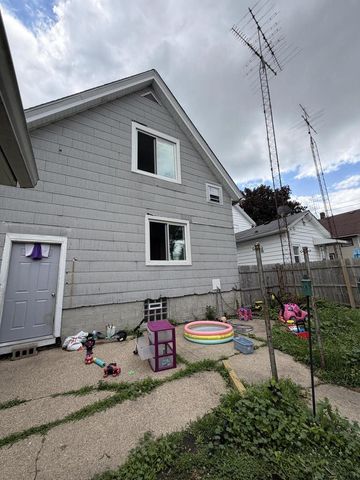 4900 25th AVENUE, Kenosha, WI 53140