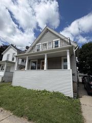 4900 25th AVENUE, Kenosha, WI 53140