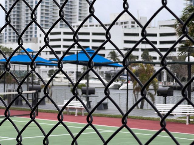 200 Leslie Dr 903, Hallandale Beach, FL 33009