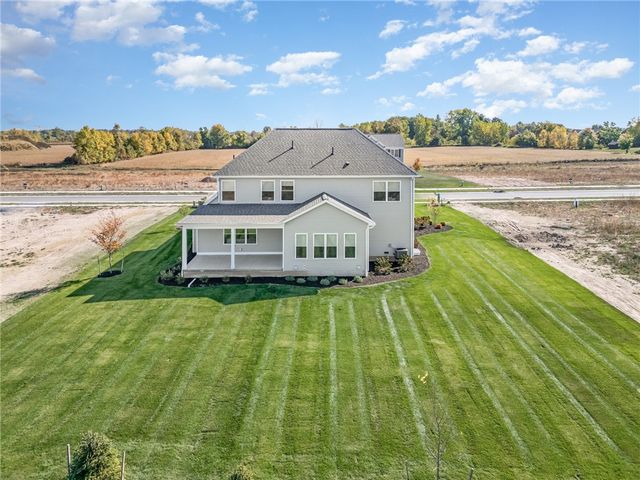 160 Jade Creek Drive, Greece, NY 14468