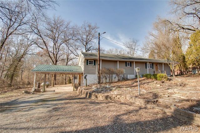 16867 Old Highway 67, Jerseyville, IL 62052