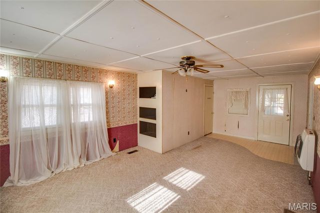 16867 Old Highway 67, Jerseyville, IL 62052