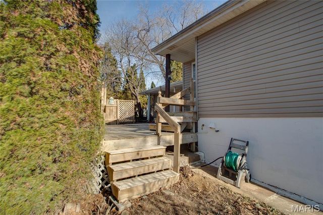 16867 Old Highway 67, Jerseyville, IL 62052