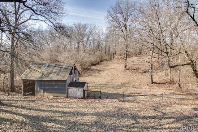 16867 Old Highway 67, Jerseyville, IL 62052