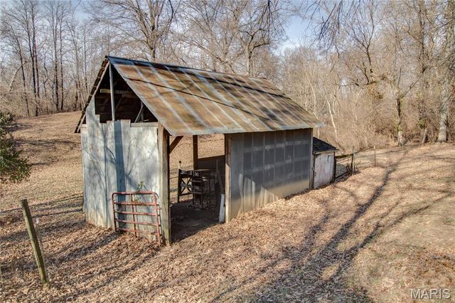 16867 Old Highway 67, Jerseyville, IL 62052